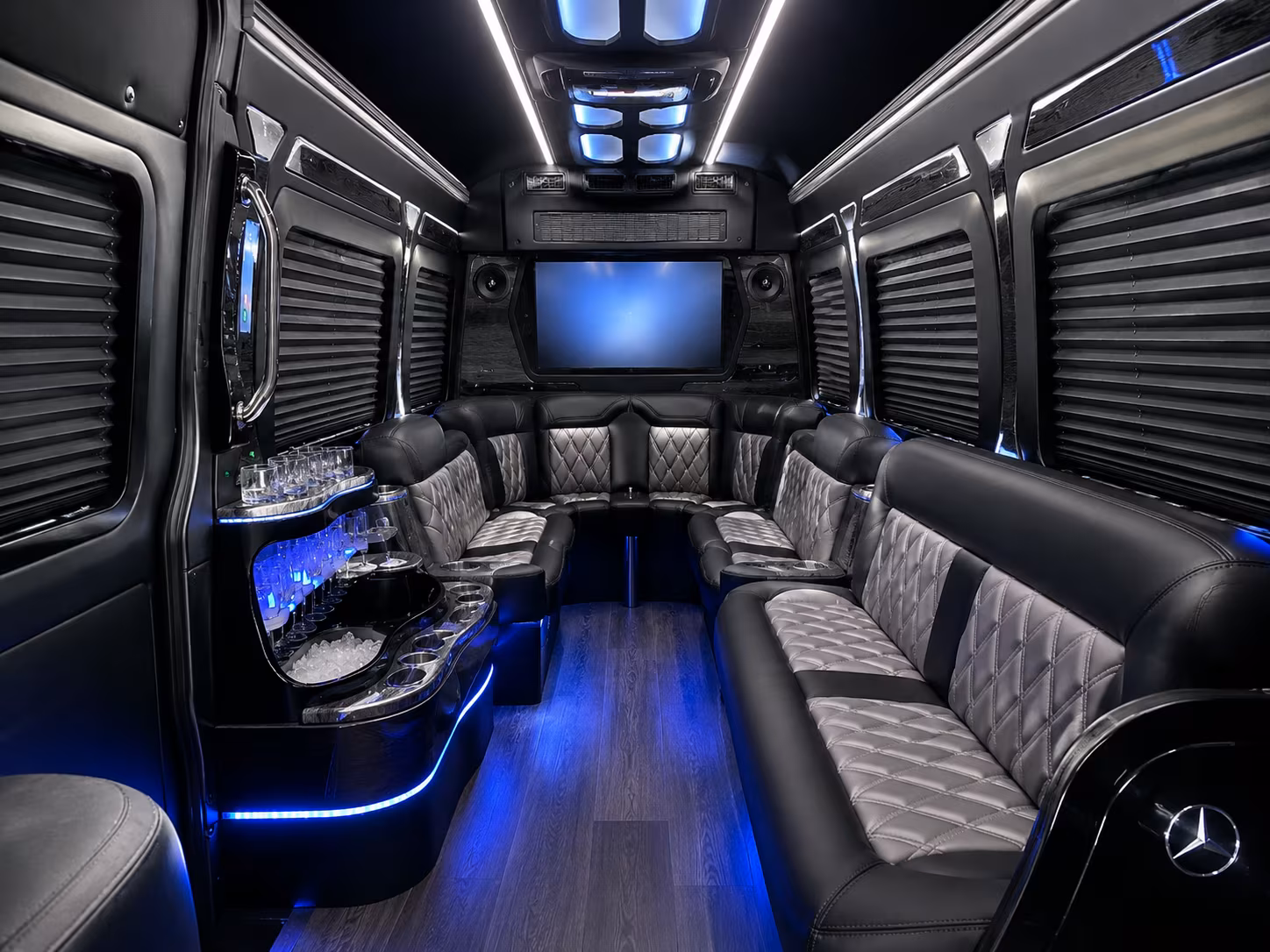 it just got easier to book a bus to daytona and gainesville